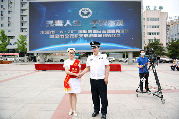 bacf1864af574c589d121af154c3a5d2.jpg