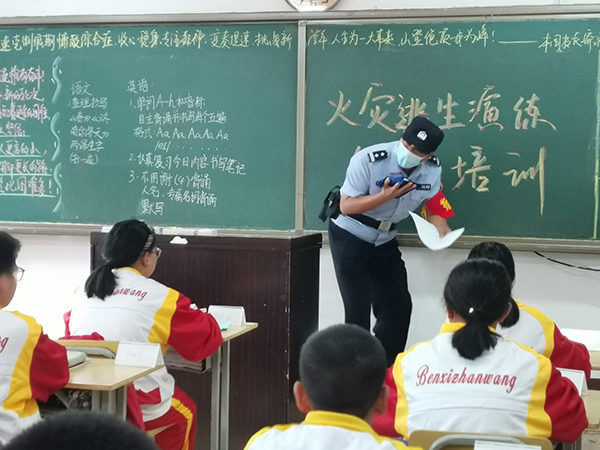a9b684d47fd54fec978d4916156b018c.jpg